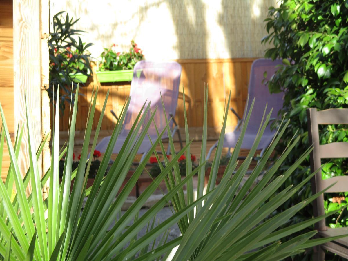 Hotel La Tour Des Fees Quissac  Exterior photo